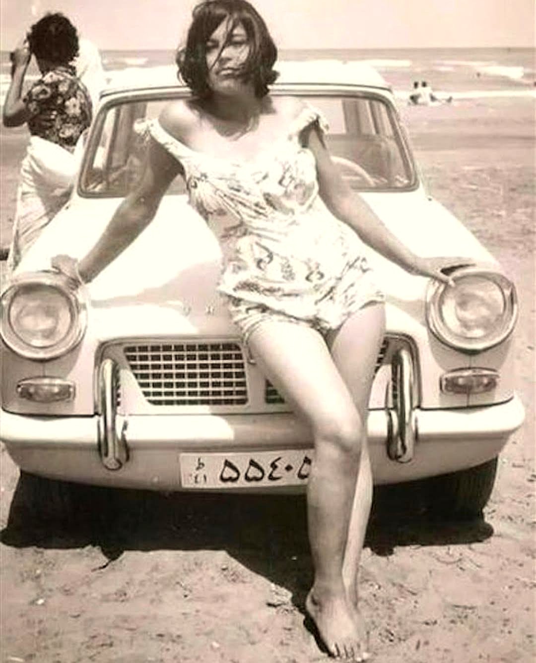 Before the Storm: Discovering Iran’s Vibrant Beach Life in the 1960s