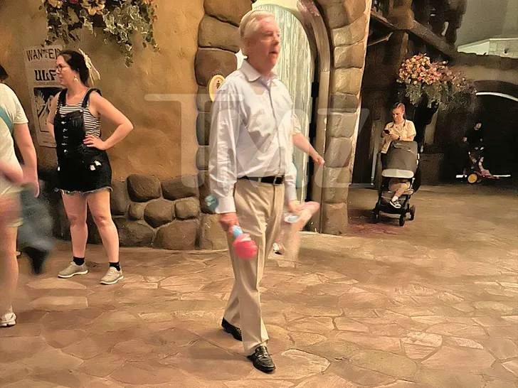 Lindsey Graham Chooses Disney Over Duty as Government Shutdown Continues