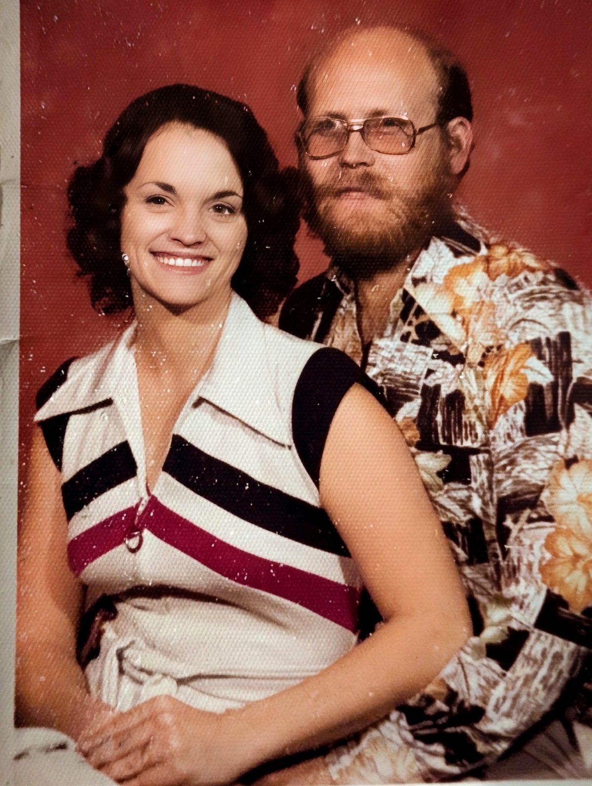 Discover the unforgettable fashion that made my parents icons in the 70s