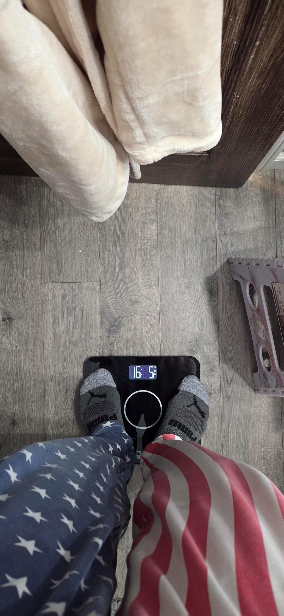 My kids played a prank on me with the bathroom scale and I couldn't stop laughing