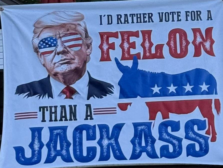 This unexpected message on a trailer park porch will warm your heart today