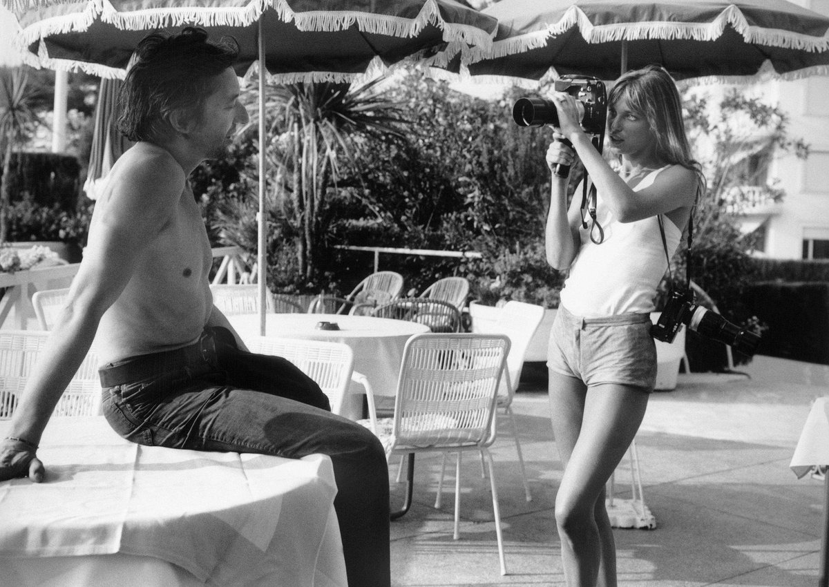 This 1969 photo of Jane Birkin and Serge Gainsbourg tells a powerful story