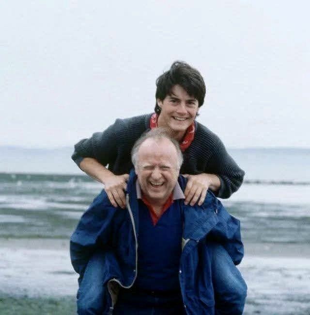 Discover the heartwarming photo of Kyle MacLachlan and Frank Herbert in 1984