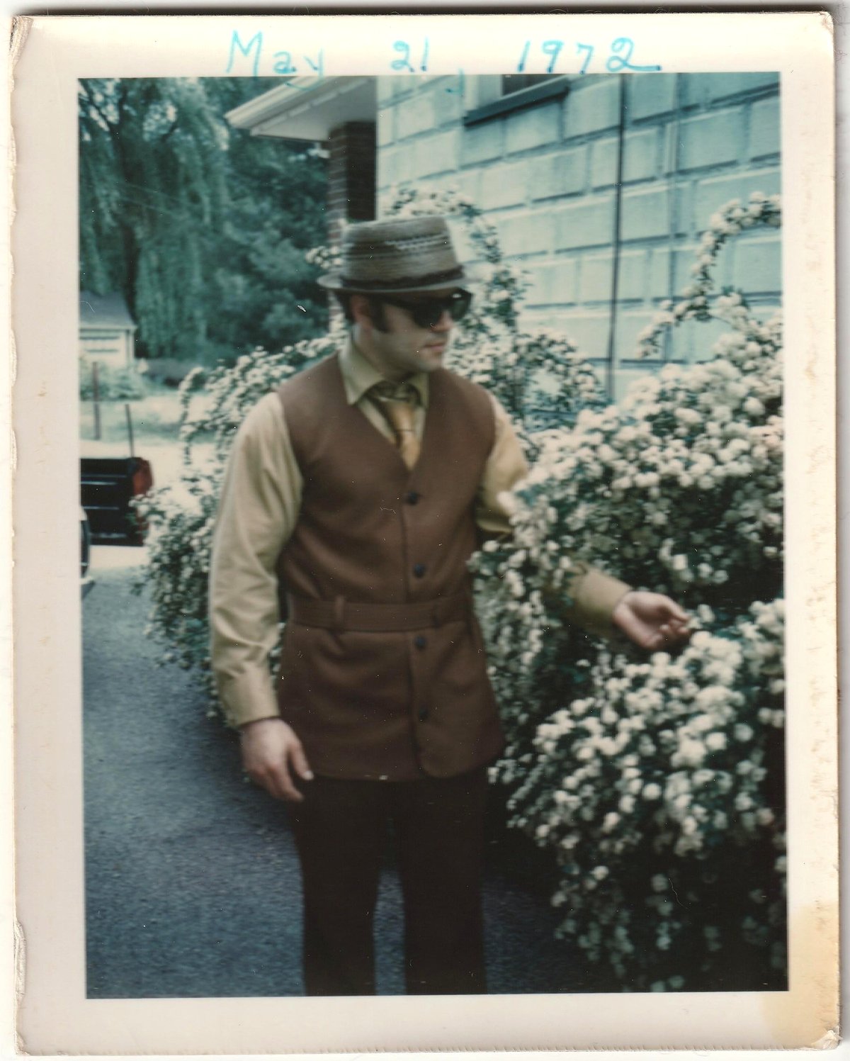 A timeless photograph that reminds us of dad’s glorious 70s adventures