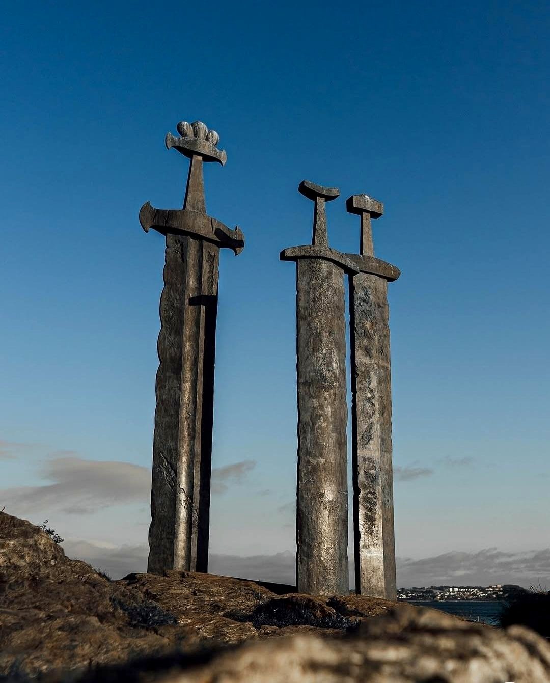 [OC] Blades in Stone 🇳🇴