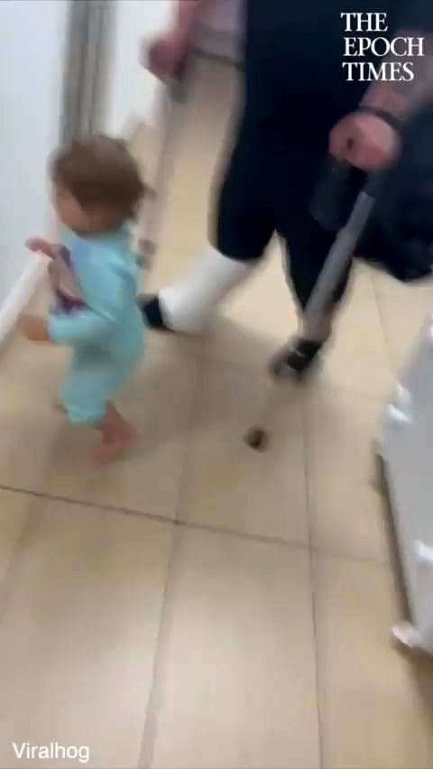 Little girl looks after her father. This is the sweetest and most heartwarming thing I've witnessed...