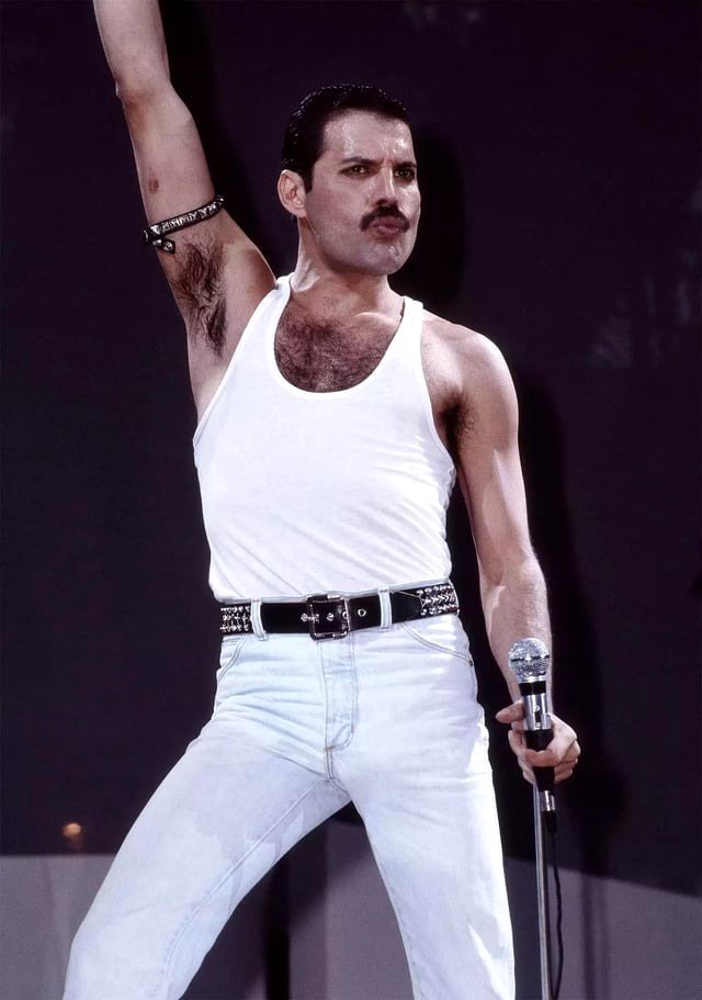 Today marks what would have been Freddie Mercury’s 80th birthday [1985 Live Aid Concert]