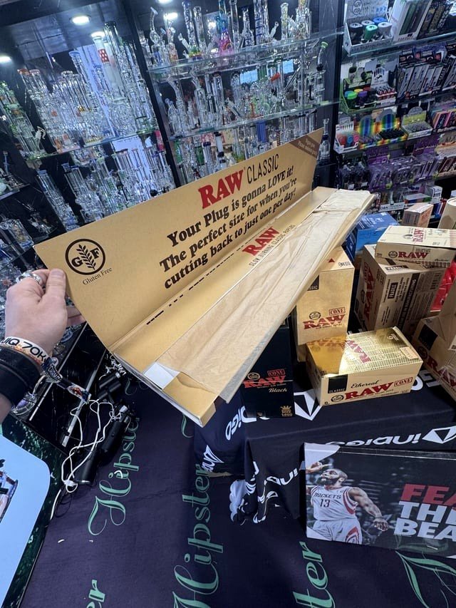 of a bundle of Raw papers