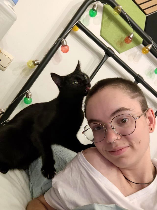 She has finally accomplished it. Marie chewed off all my hair!