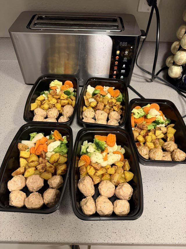 Jalapeño popper chicken balls, roasted potatoes, and steamed mixed vegetables