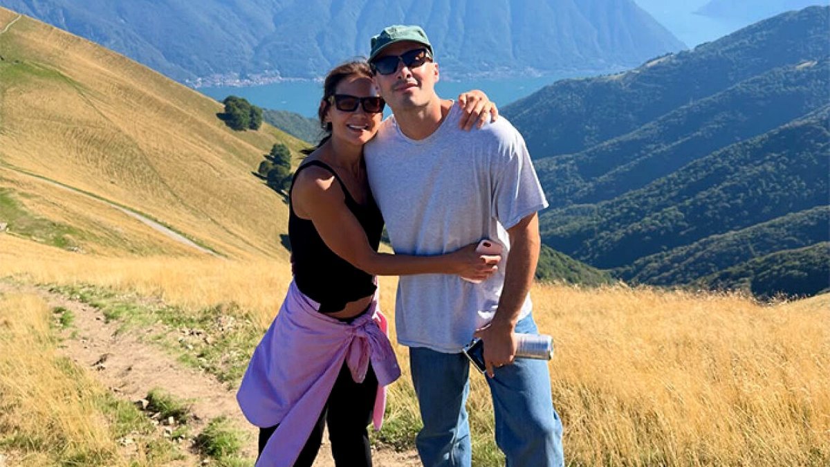Following Daughter's Name Change Challenge to Tom Cruise, Katie Holmes Introduces Her New Boyfriend to Everyone