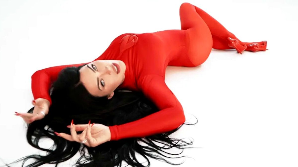 Megan Fox Faces Fierce Backlash Over Raunchy Campaign For Male Performance Issue: “Morphing Into Madonna”