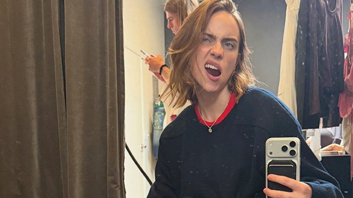 “Clear That She’s On It”: Billie Eilish Has Fans All Saying The Same Thing After She Reveals Slimmed Down Figure