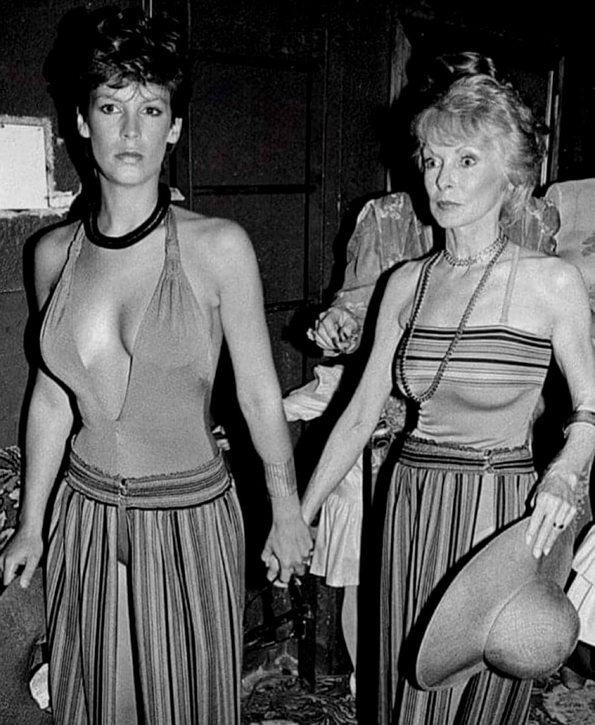 Jamie Lee Curtis and her mother Janet Leigh at a Fashion Show for Mothers and Daughters | 1983