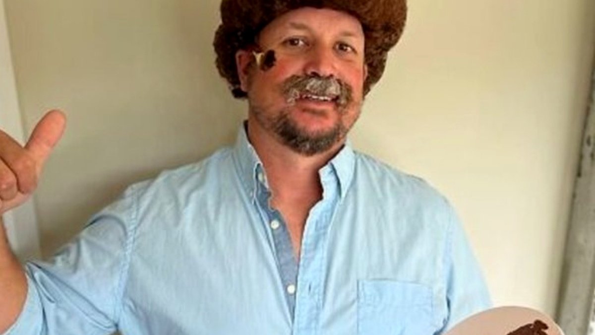 25 Easy Halloween Costumes That Might Still Win The Costume Contest